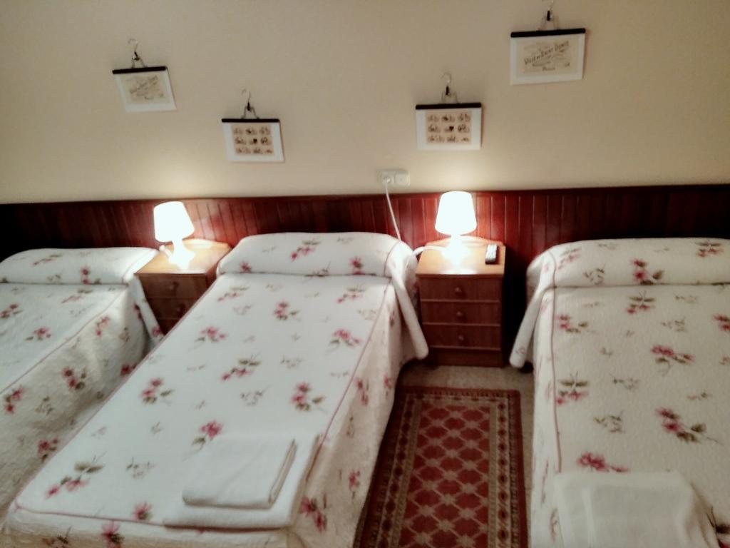 Hostal Mayo O Barco de Valdeorras Zewnętrze zdjęcie